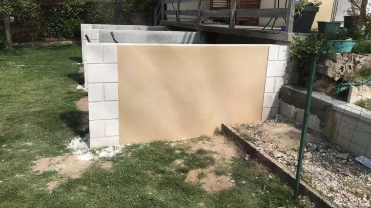 Pose d'enduit à base de terre crue, Rouen, Entreprise PETIT